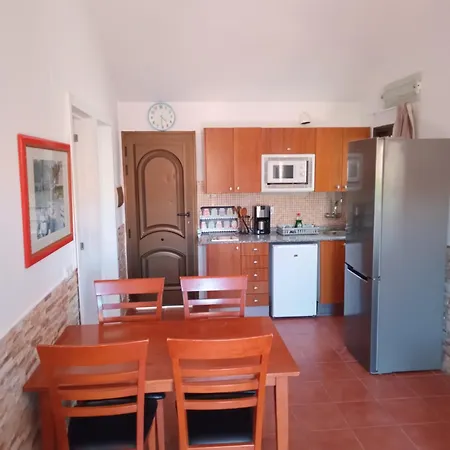 Casita De Gatas Pupy Holiday home *