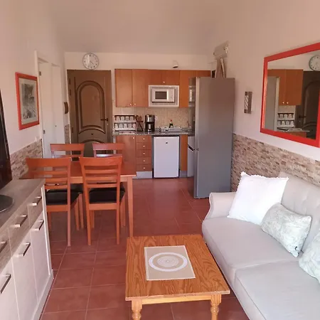 Casita De Gatas Pupy Holiday home *