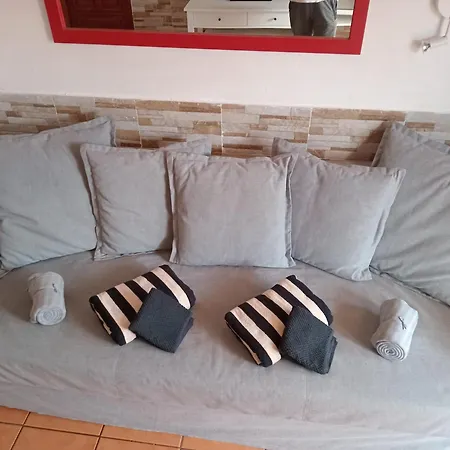 Casita De Gatas Pupy *
